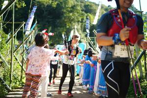 BIB: 209
                            <button type="button" onclick="openModal(19047668)" class="btn btn-primary btn-sm float-right btn-popup" data-toggle="modal" data-target=".modal-high-quality">
                        <i class="fas fa-shopping-cart"></i> Add to Cart
                    </button>
                                            <button type="button" onclick="isThisMe(19047668, true)" class="btn btn-success btn-sm float-right btn-popup btn-isme hidden" data-toggle="tooltip" data-placement="bottom" title="นี่คือรูปของคุณใช่ไหม คลิกที่นี่เพื่อเอาเข้าอัลบั้ม">
                        <i class="fas fa-plus"></i> Add to album
                    </button>
                    <button type="button" onclick="isThisMe(19047668, false)" class="btn btn-warning btn-sm float-right btn-popup btn-isnotme hidden">
                        <i class="fas fa-ban"></i> Remove from album
                    </button>